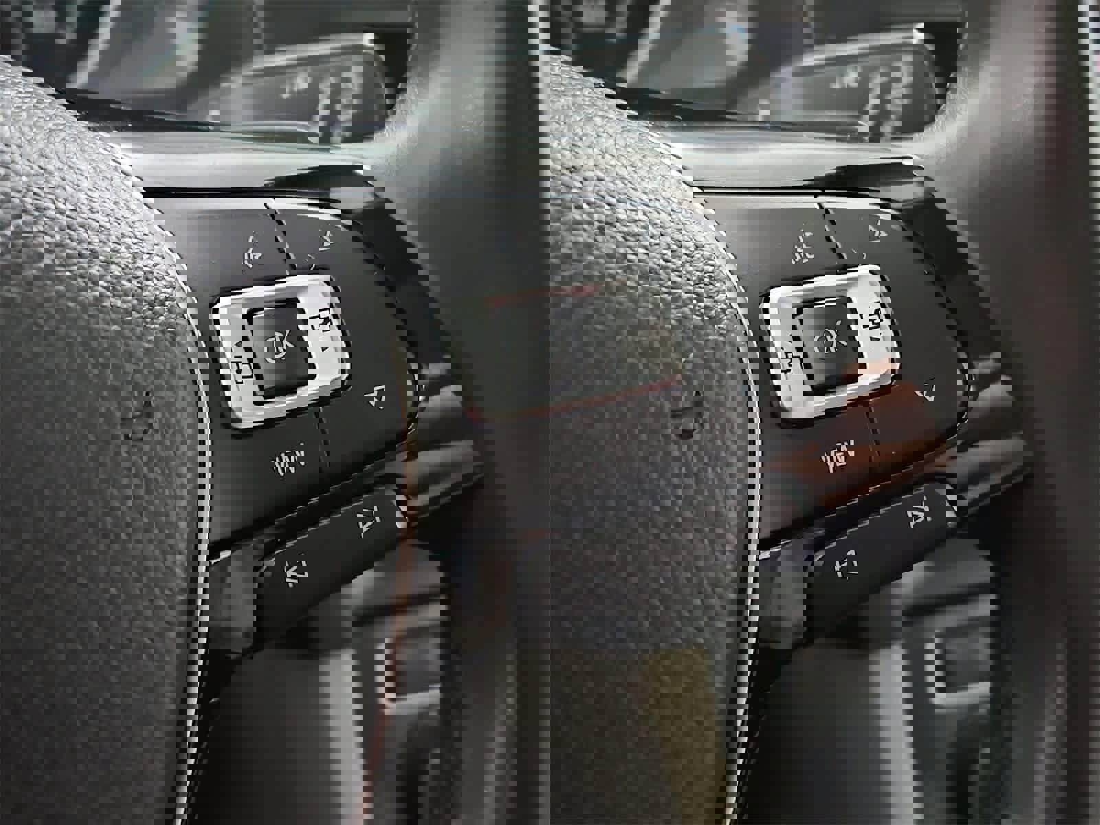 Used 2019 Volkswagen Golf SE w/ Driver Assistance Package image 26