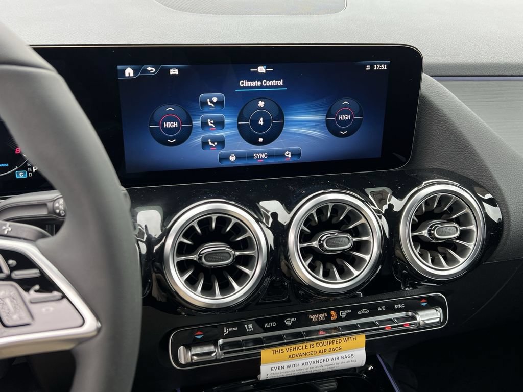 Certified 2026 Mercedes-Benz GLA 250 4MATIC image 19