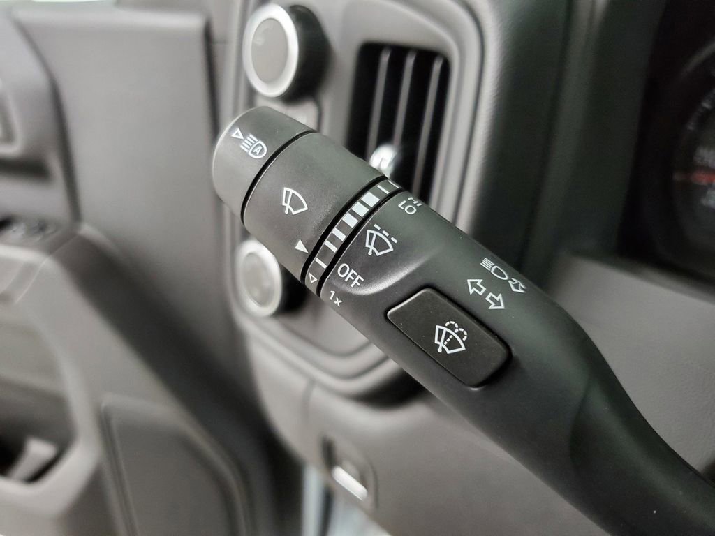 Used 2025 Chevrolet Silverado 1500 W/T w/ WT Value Package image 32