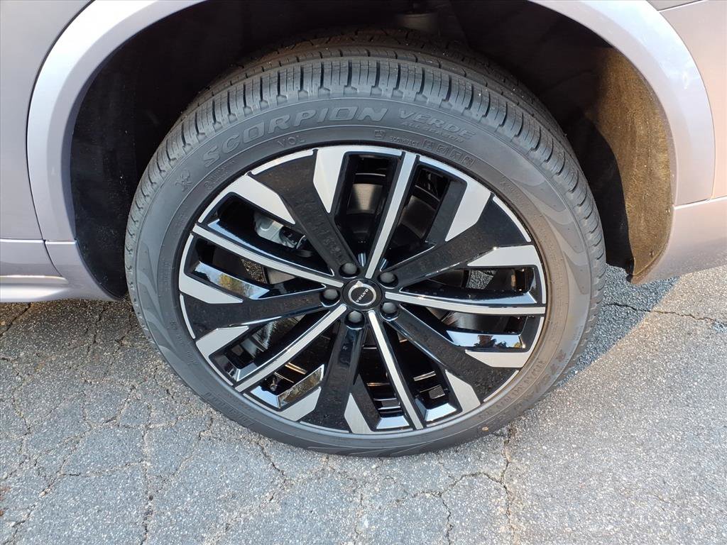 New 2026 Volvo XC90 B6 Ultra w/ Protection Package Premier image 7