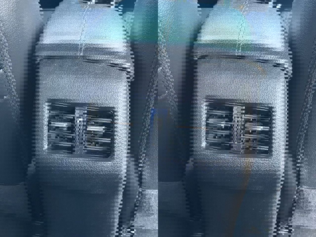 Used 2016 Honda Accord Touring image 25