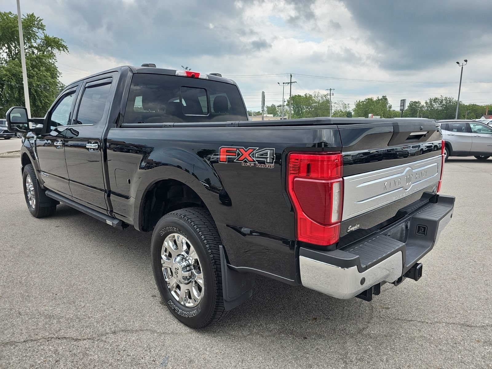 Used 2022 Ford F350 King Ranch w/ King Ranch Ultimate Package AWD/4WD image 5
