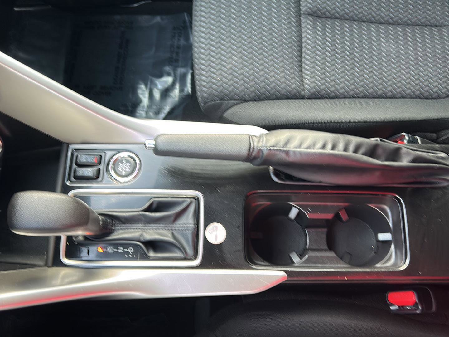 Used 2024 Mitsubishi Eclipse Cross LE image 21