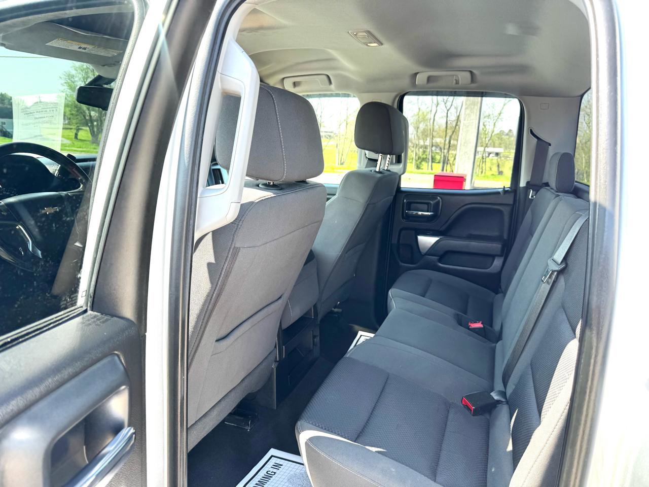 Used 2018 Chevrolet Silverado 1500 LT image 9