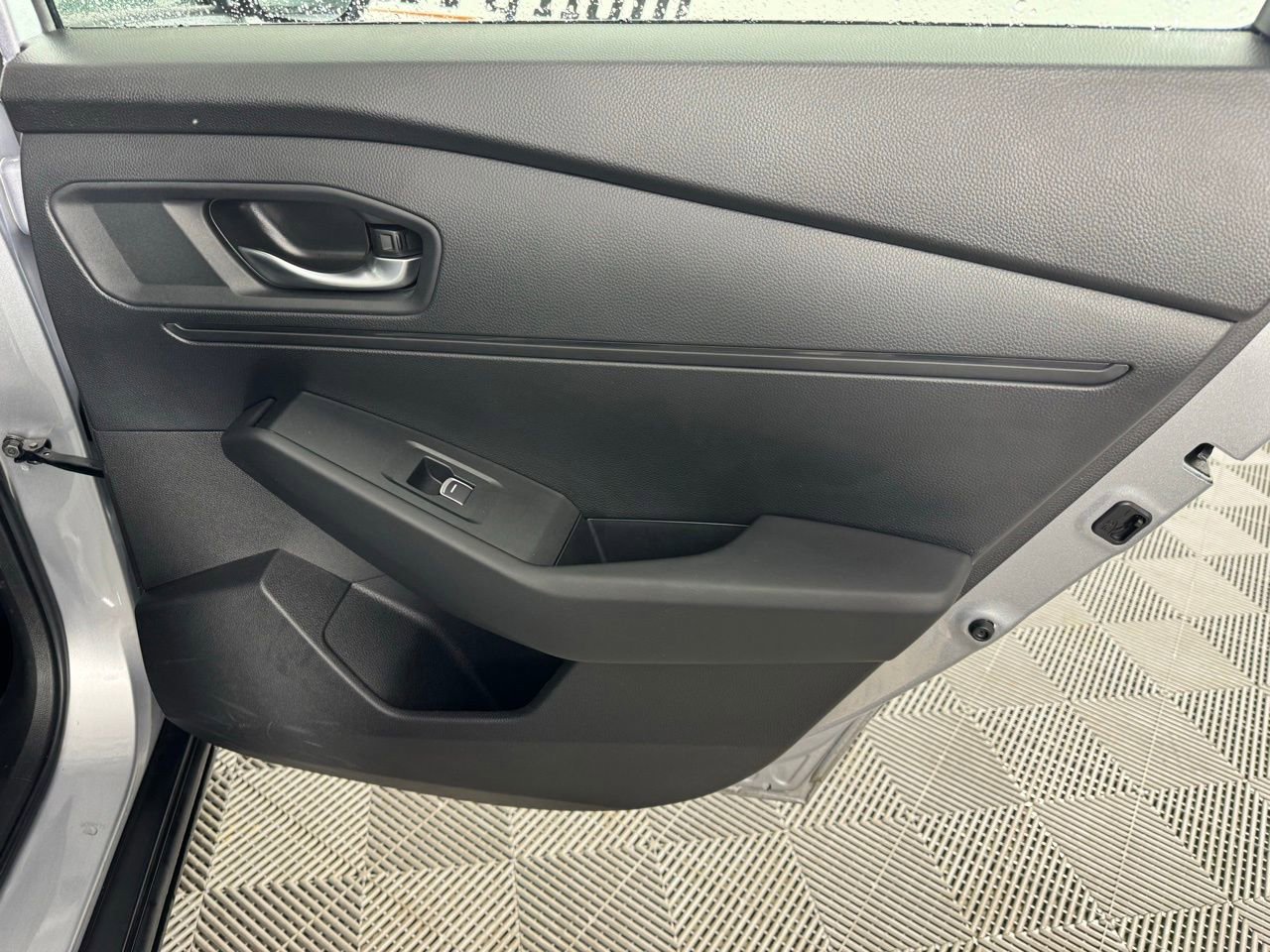 Used 2025 Honda Accord SE image 27