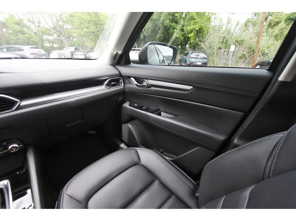 Used 2025 MAZDA CX-5 AWD 2.5 S w/ Preferred Package image 9