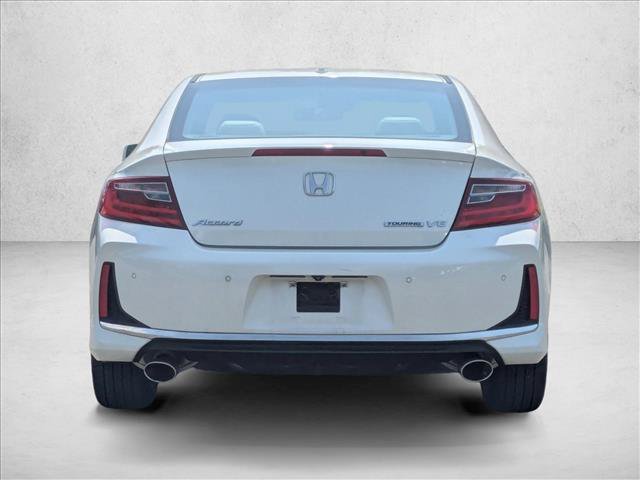 Used 2017 Honda Accord Touring image 6