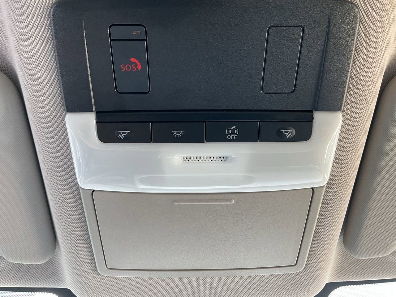 Used 2025 Nissan Rogue SV FWD image 28