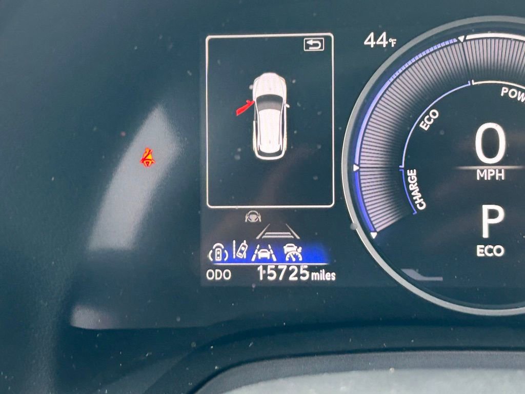 Used 2024 Lexus RX 350h w/ Cold Area Package image 17