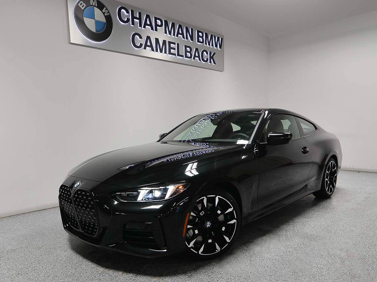 Used 2026 BMW 430i Coupe RWD image 1