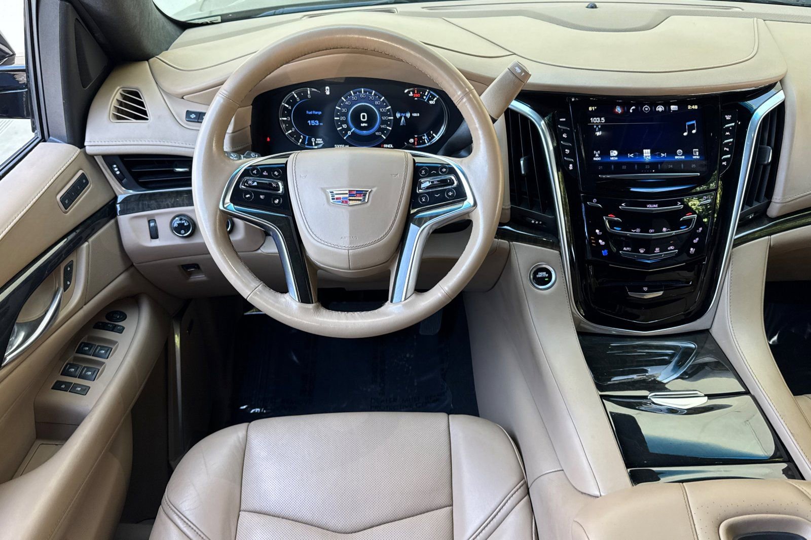 Used 2019 Cadillac Escalade ESV Platinum AWD/4WD image 14