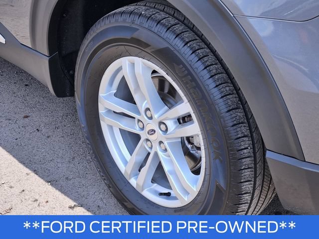 Used 2023 Ford Explorer XLT AWD/4WD image 7