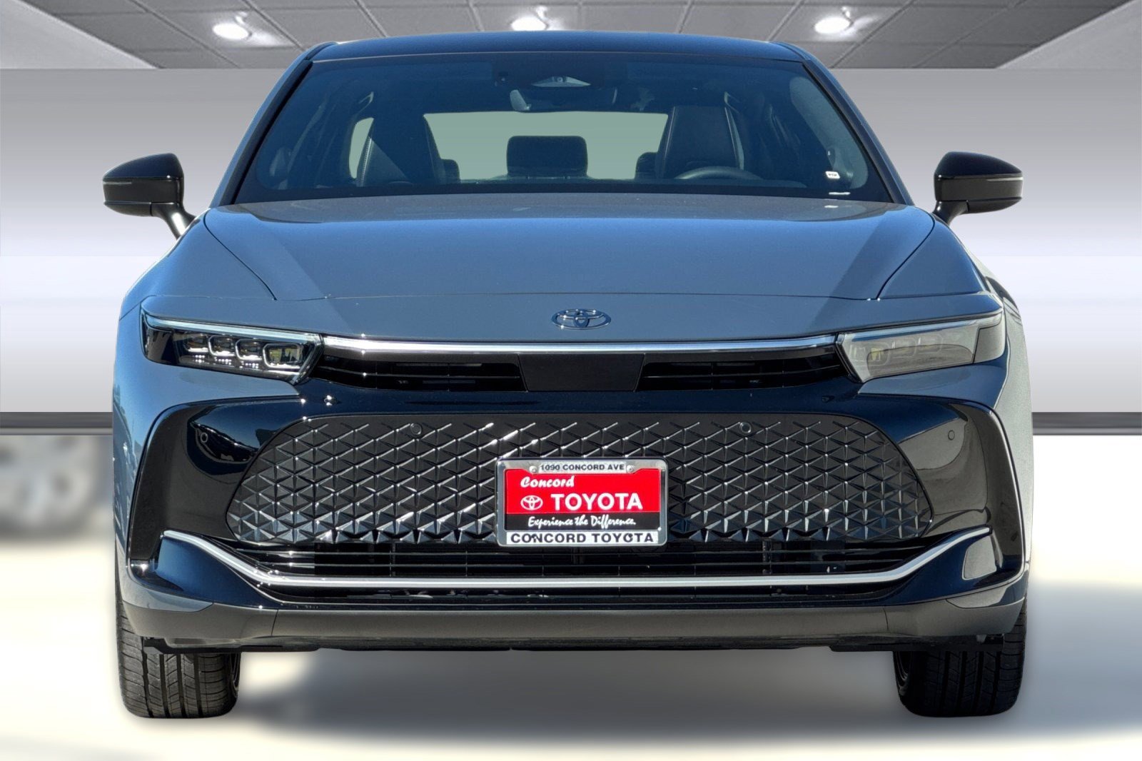 New 2026 Toyota Crown Nightshade image 5