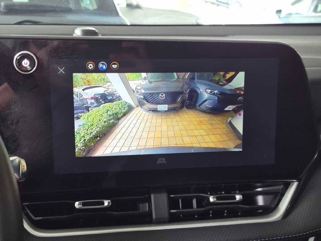 Used 2025 Chevrolet Equinox LT FWD image 17