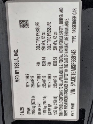 Used 2025 Tesla Model 3 Long Range image 25