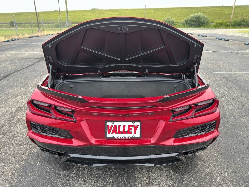 New 2027 Chevrolet Corvette Grand Sport RWD image 17