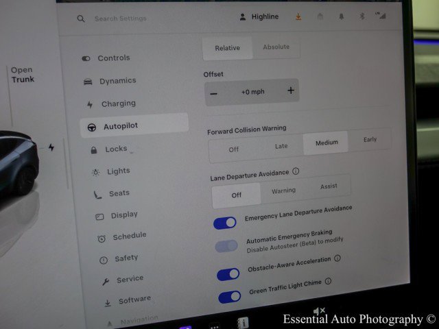 Used 2026 Tesla Model Y AWD image 30