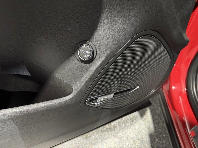 New 2025 Buick Envision Sport Touring image 8