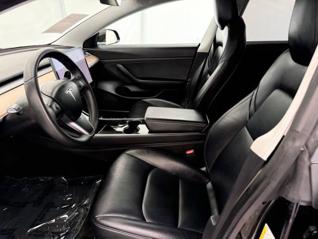 Used 2020 Tesla Model 3 Standard Range Plus RWD image 11