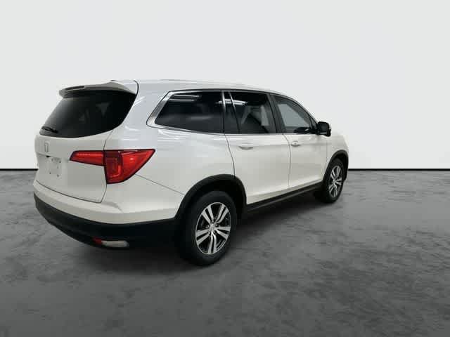 Certified 2017 Honda Pilot EX-L image 4