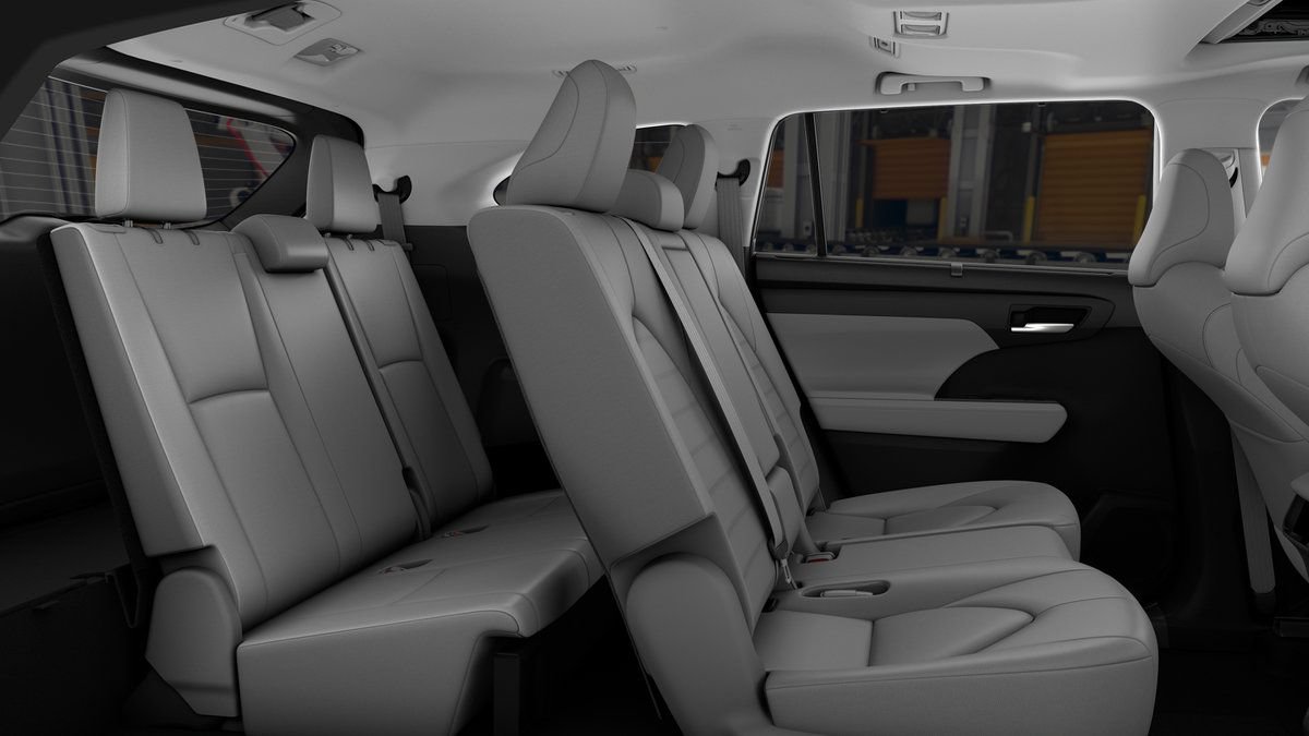 New 2026 Toyota Highlander XLE AWD/4WD image 21