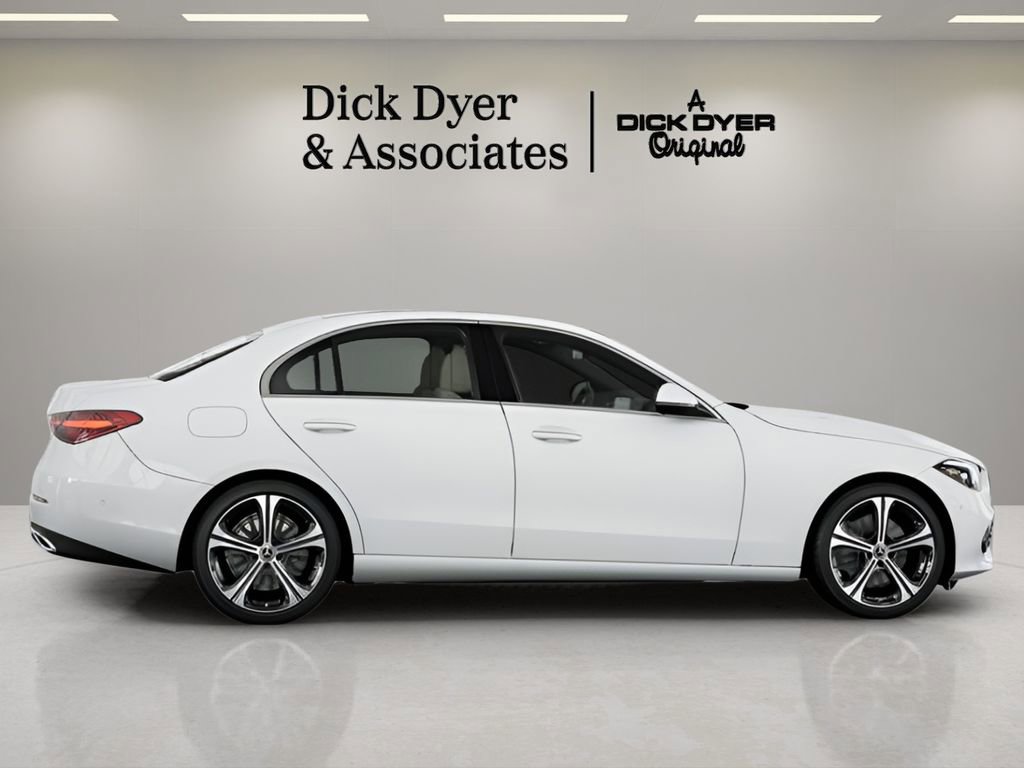 Used 2025 Mercedes-Benz C 300 Sedan image 6