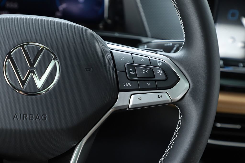 New 2026 Volkswagen Atlas Cross Sport SEL image 22