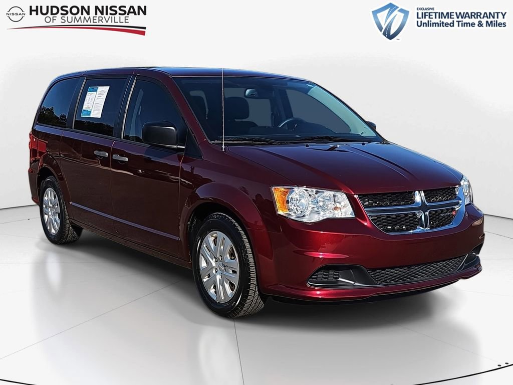 Used 2020 Dodge Grand Caravan SE w/ UConnect Hands-Free Group