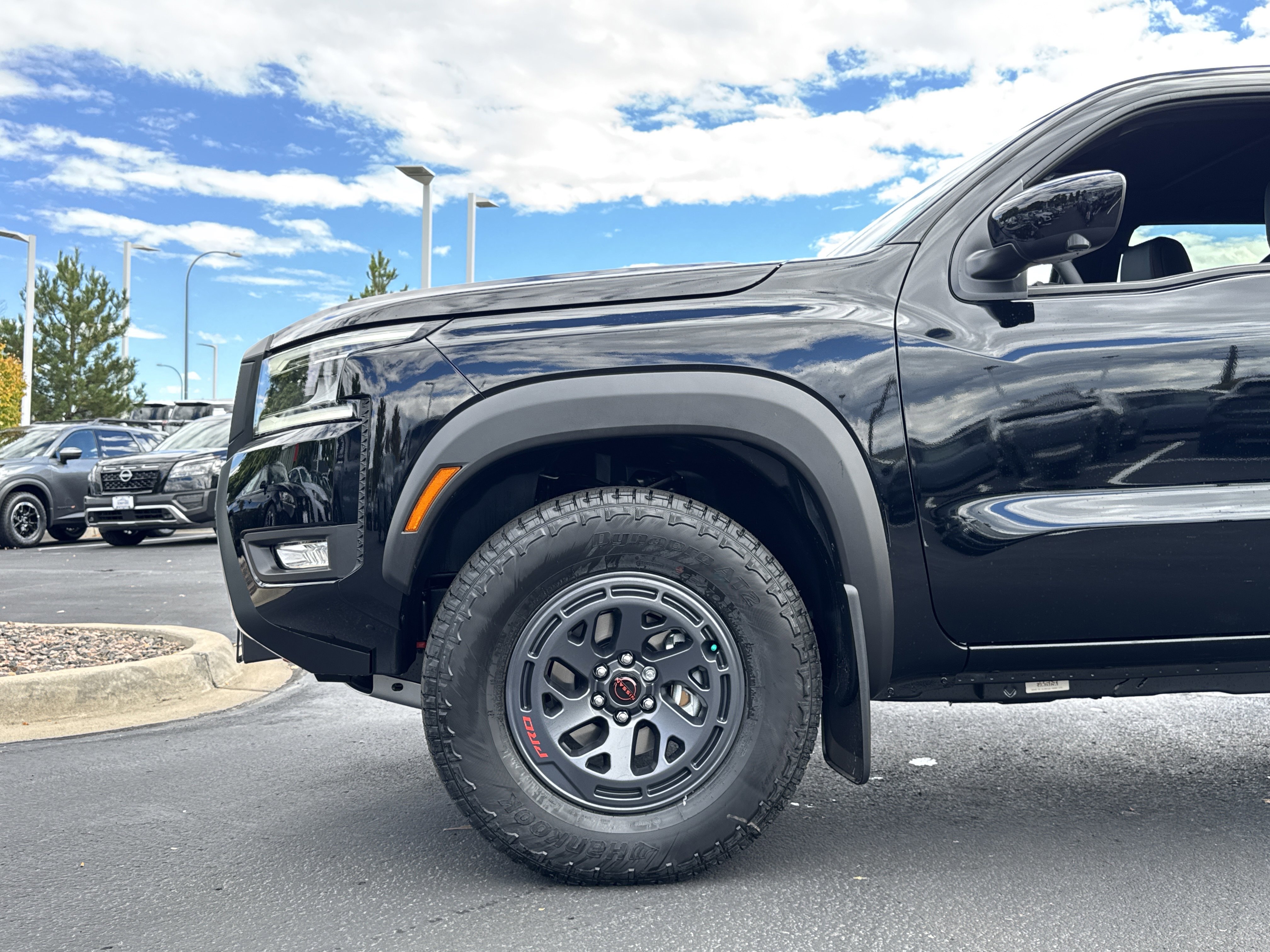 New 2025 Nissan Frontier PRO-4X w/ Pro Premium Package image 11