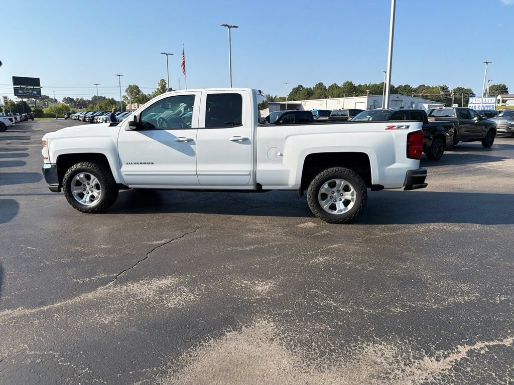 Used 2017 Chevrolet Silverado 1500 LT w/ All Star Edition AWD/4WD image 6