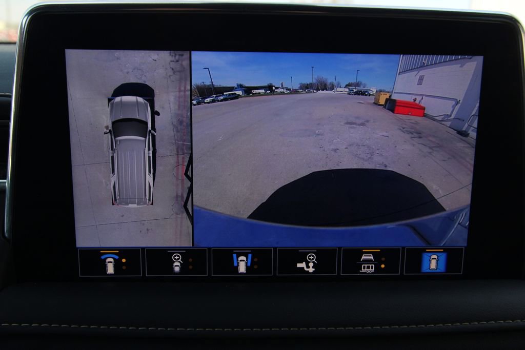 Used 2021 GMC Yukon SLT w/ SLT Luxury Plus Package image 15