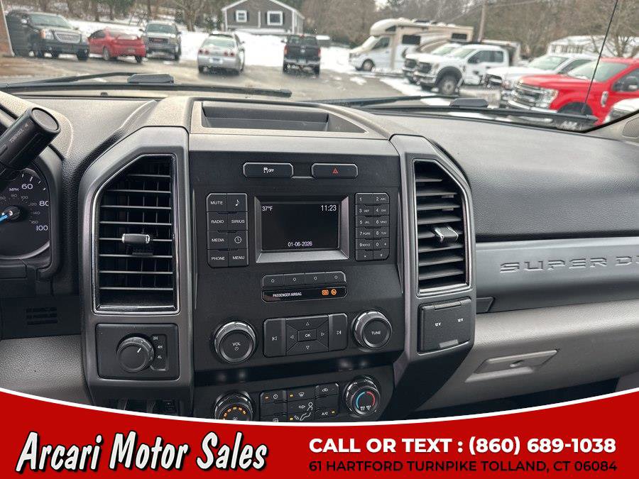 Used 2019 Ford F250 XLT w/ Snow Plow Prep Package image 22