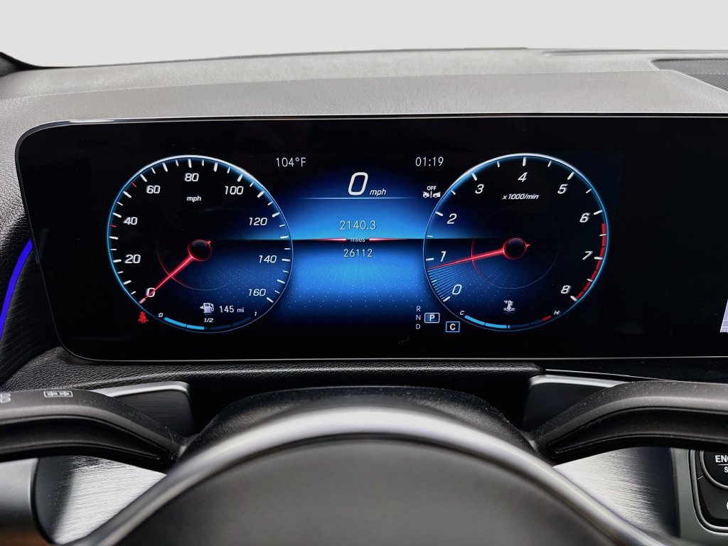 Used 2023 Mercedes-Benz GLB 250 image 33