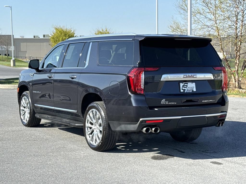 Used 2024 GMC Yukon XL Denali w/ Advanced Technology Package AWD/4WD image 27