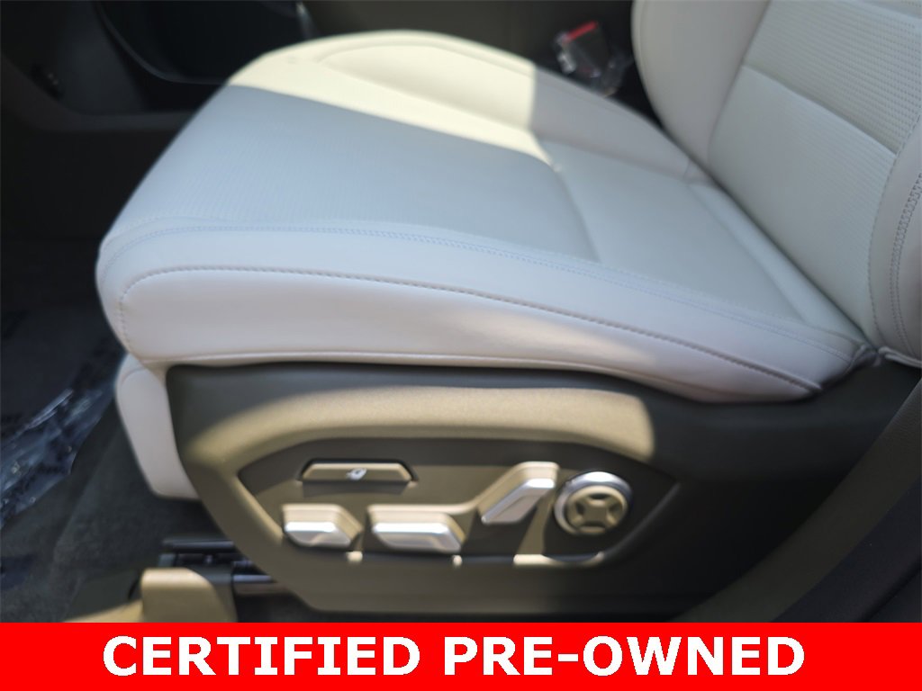 Used 2025 Hyundai Santa Fe Calligraphy image 31