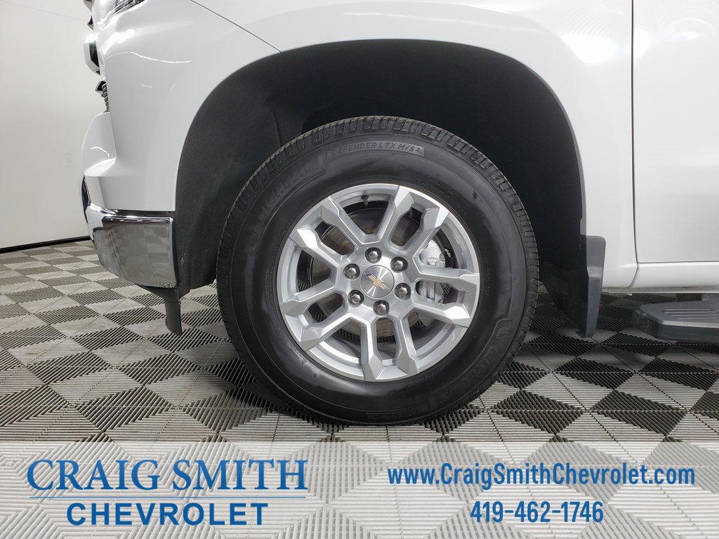 Used 2023 Chevrolet Silverado 1500 LT w/ Leather Package image 32