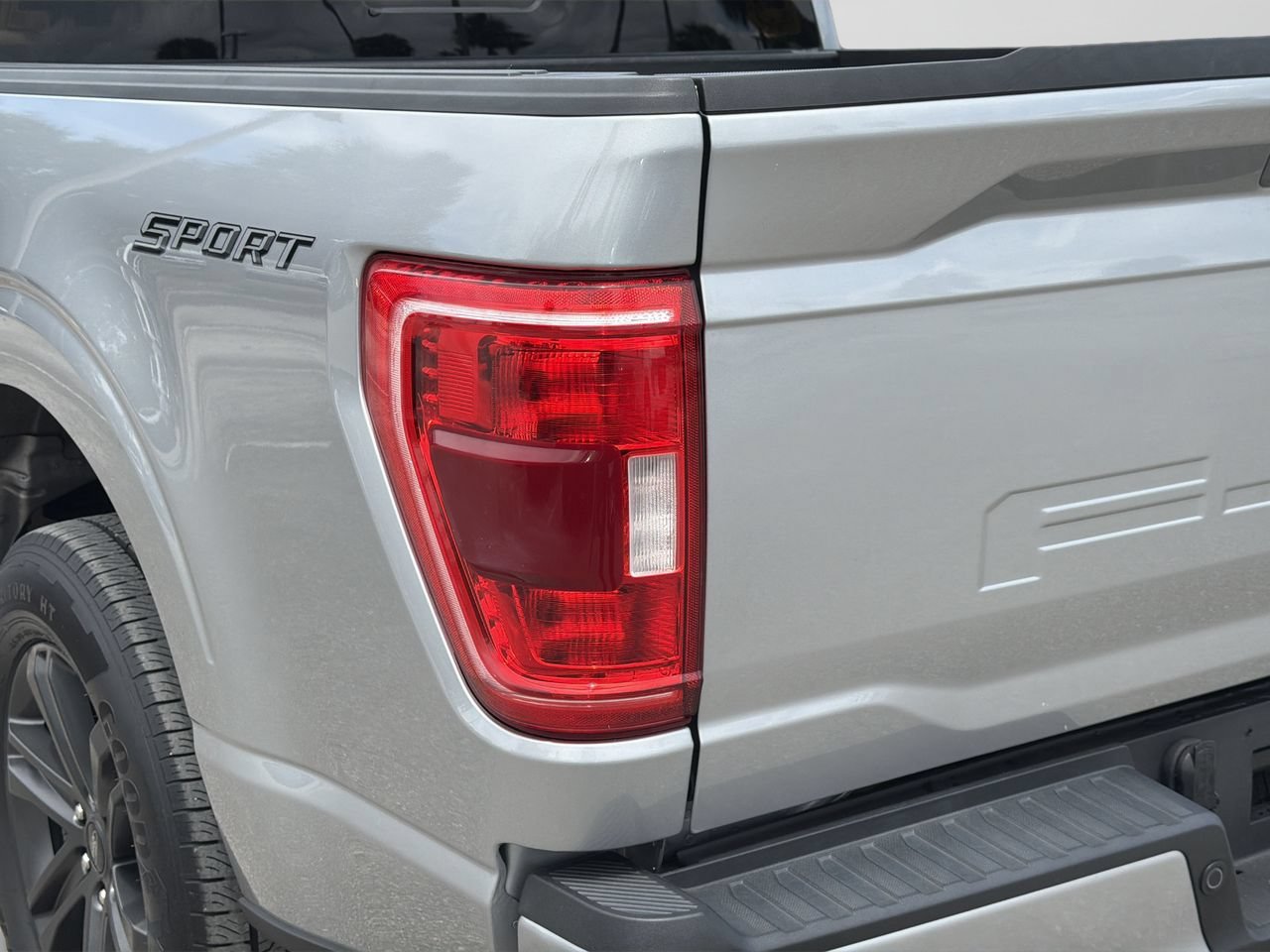 Used 2023 Ford F150 XLT w/ Equipment Group 302A High RWD image 7