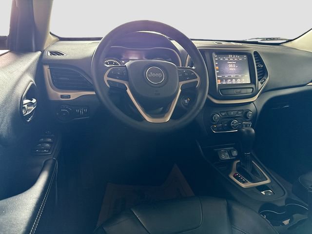 Used 2014 Jeep Cherokee Limited image 21