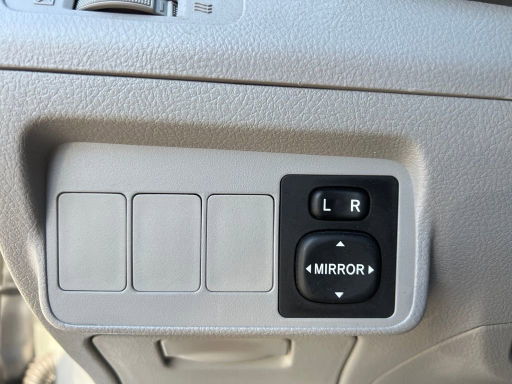 Used 2009 Toyota Corolla LE image 31