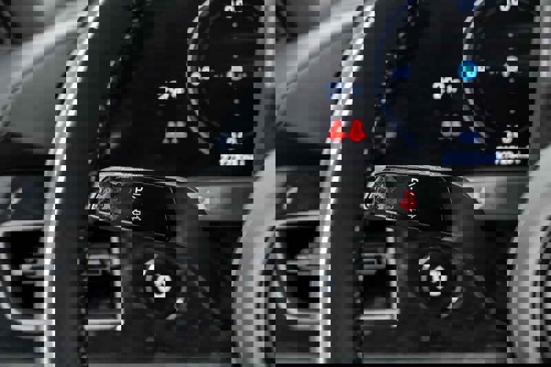 Used 2021 Porsche Taycan image 28