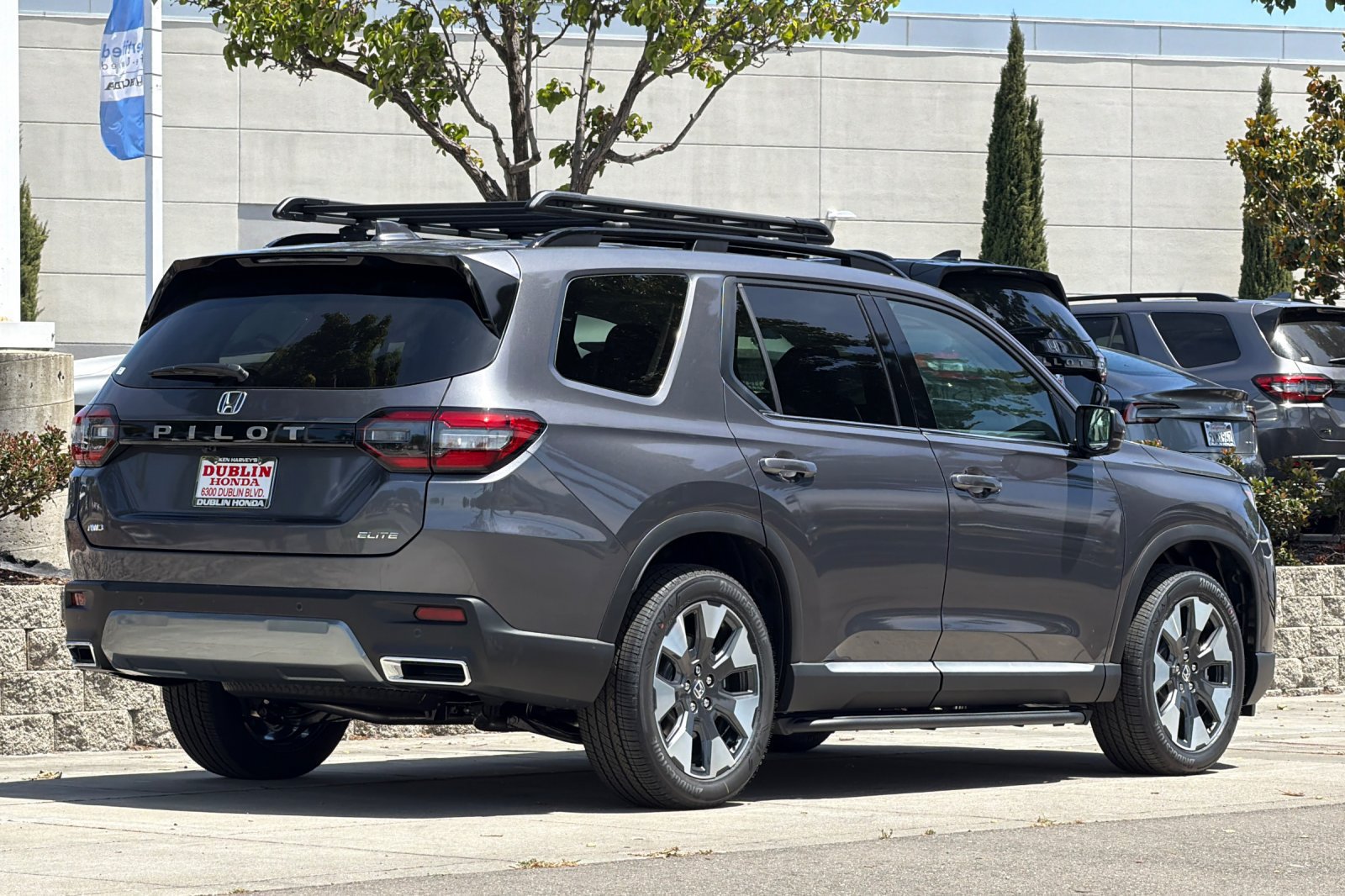 New 2026 Honda Pilot Elite image 4