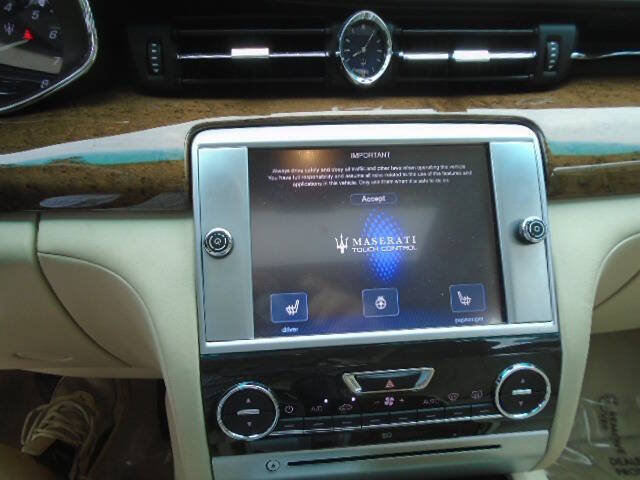 Used 2015 Maserati Quattroporte S Q4 AWD/4WD image 15