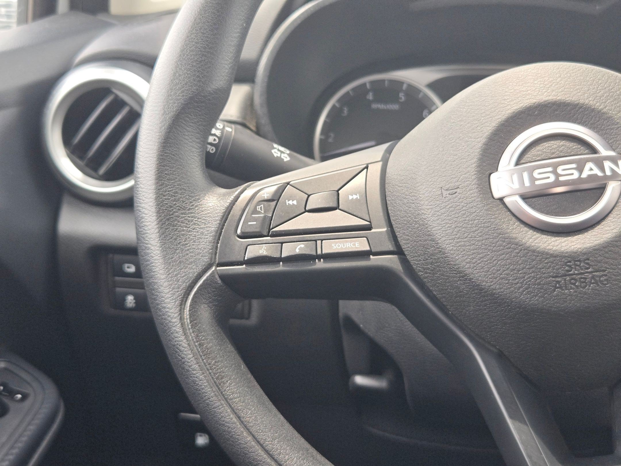 Used 2023 Nissan Versa S FWD image 19