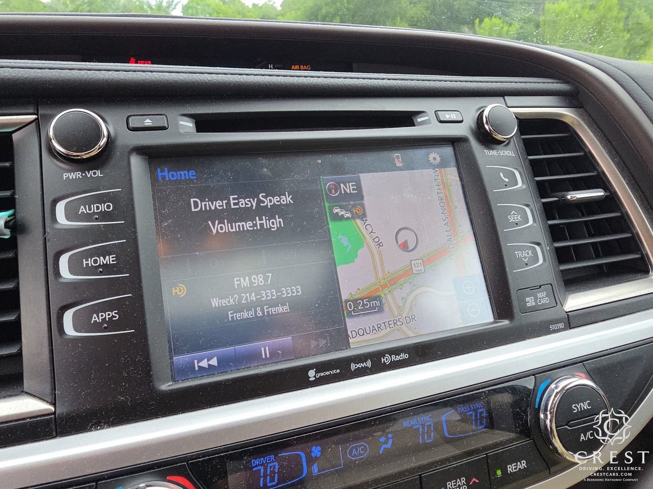 Used 2019 Toyota Highlander XLE FWD image 18