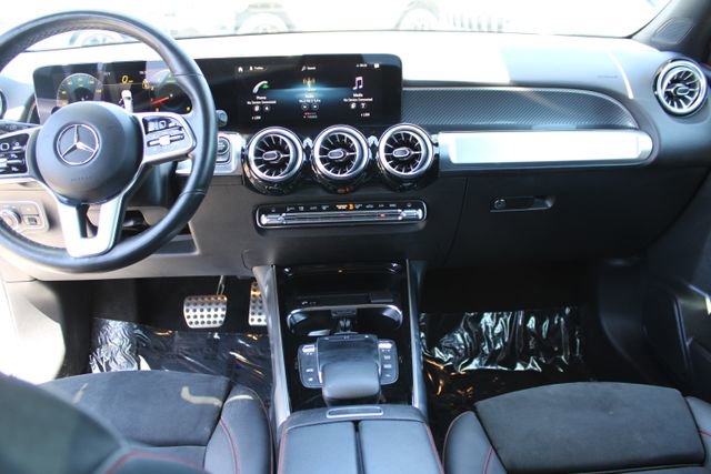 Used 2023 Mercedes-Benz GLB 250 image 13