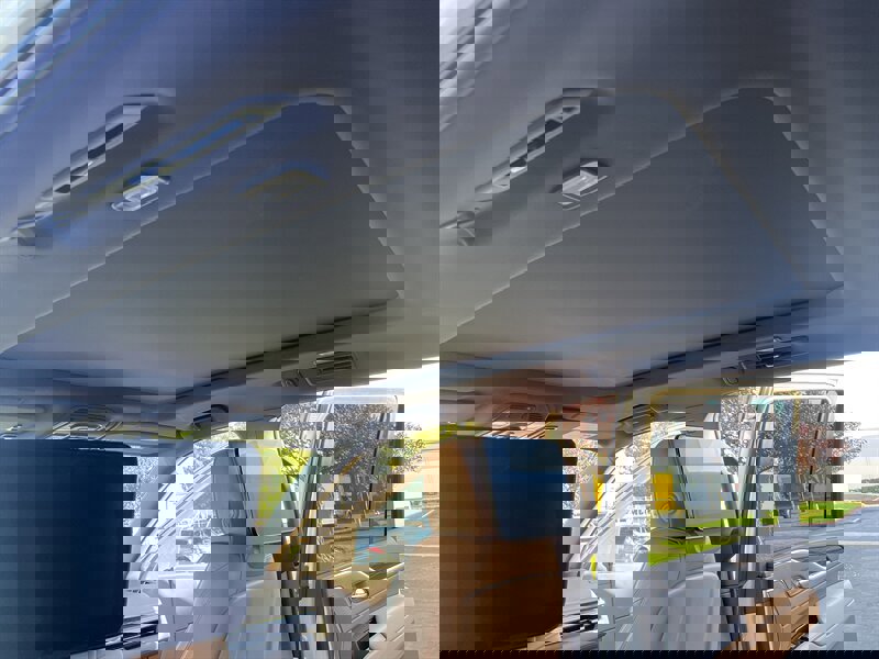 Used 2021 Cadillac Escalade ESV Premium Luxury w/ Driver Assist Tech Package image 34