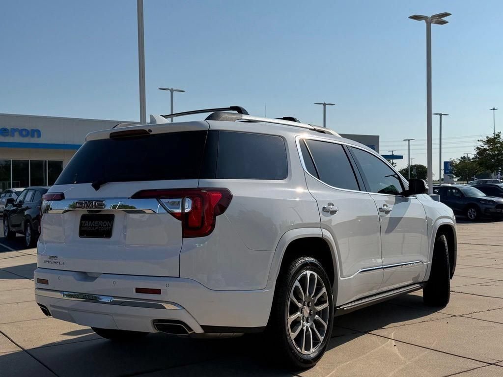 Used 2021 GMC Acadia Denali w/ Denali Technology Package FWD image 5