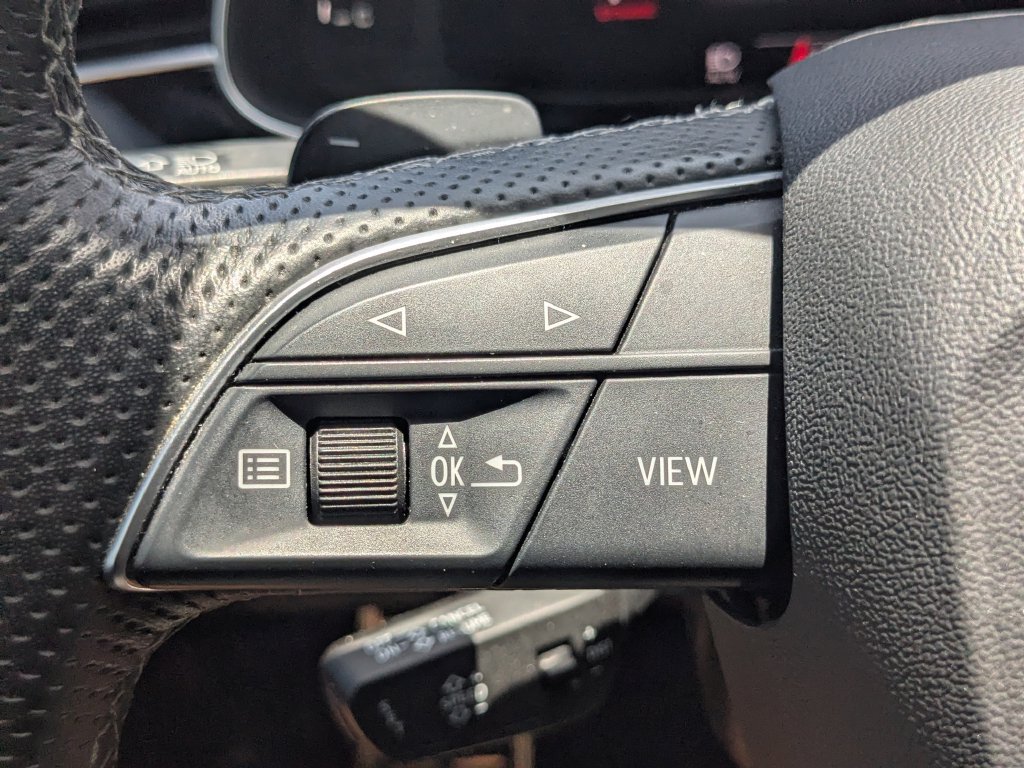 Used 2023 Audi SQ8 Prestige w/ Prestige Package AWD/4WD image 12