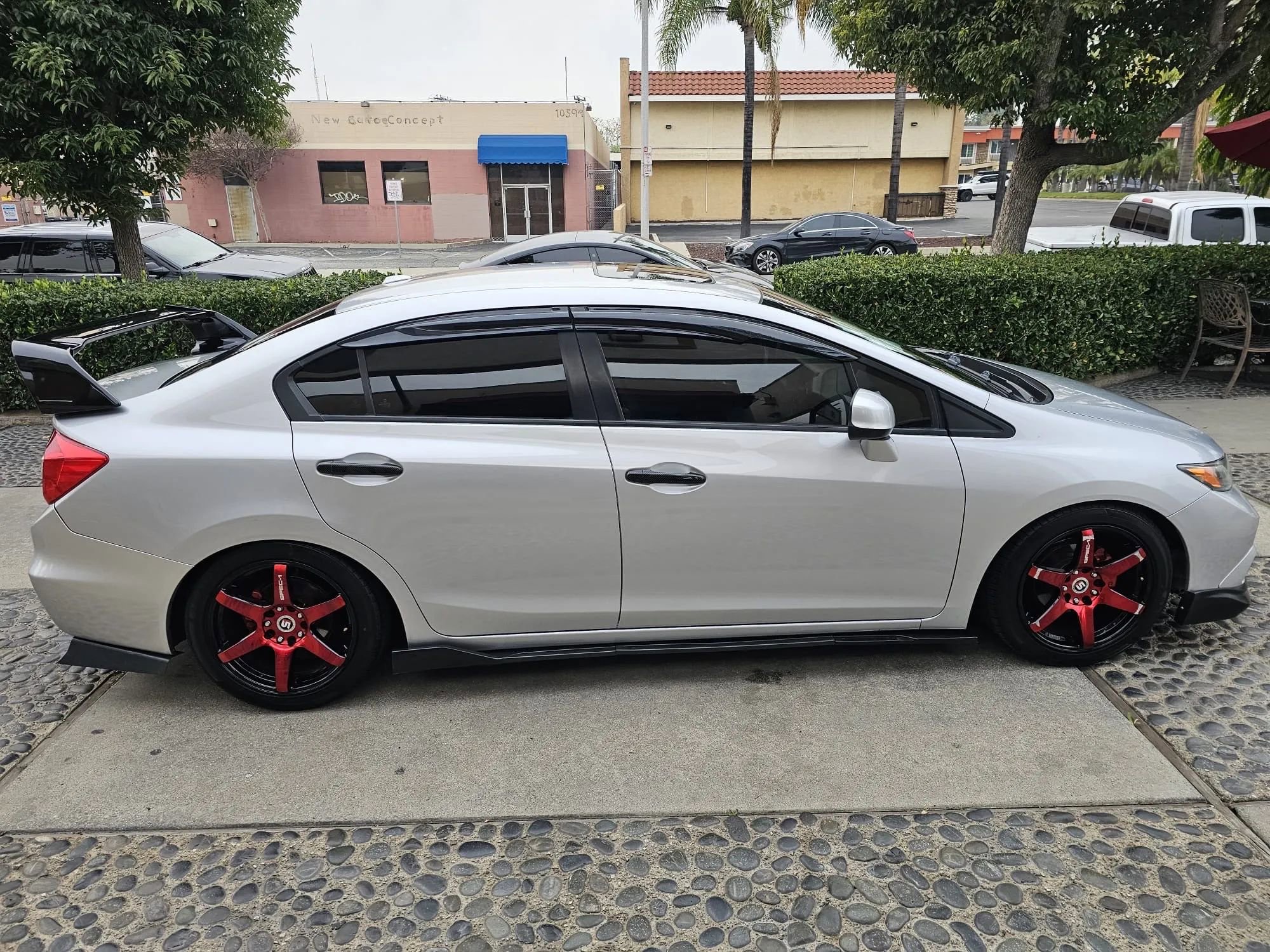 Used 2012 Honda Civic EX-L image 4