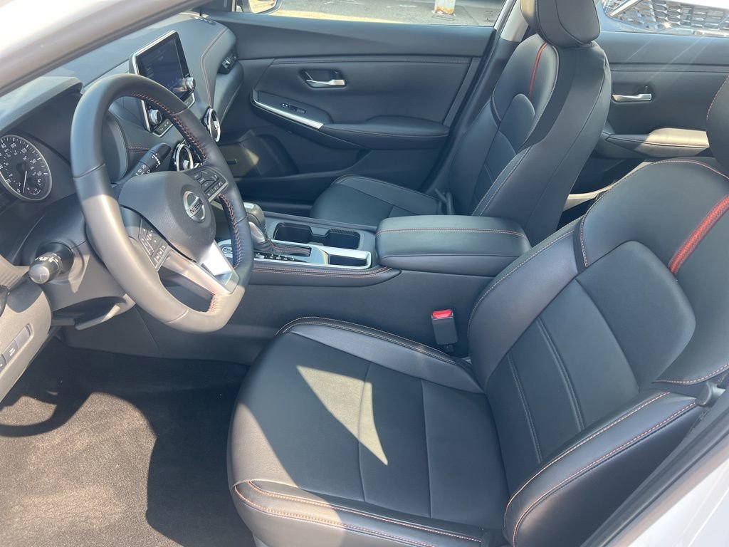 Certified 2023 Nissan Sentra SR w/ SR Premium Package image 5